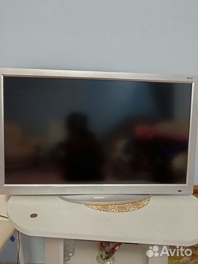 Продам телевизор