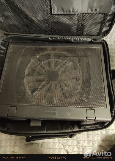 Охлаждающая подставка для ноутбука