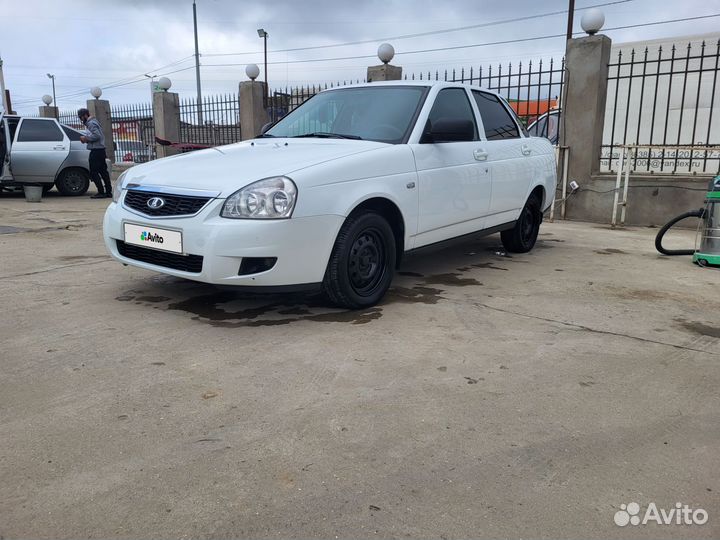 LADA Priora 1.6 МТ, 2012, 200 000 км