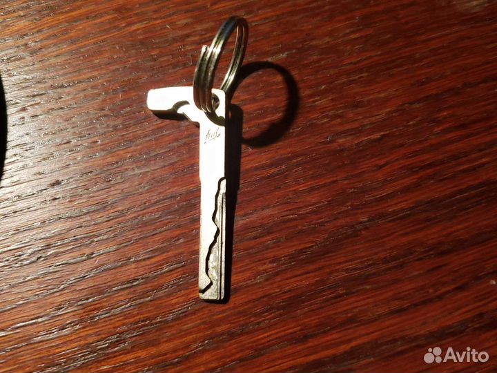 Ключ от Mercedes