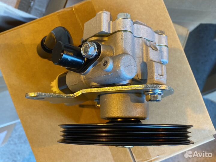 Насос гур Ниссан Альмера классик