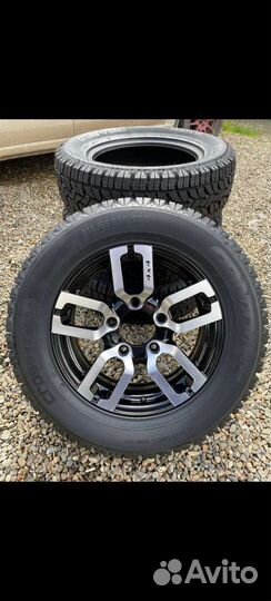 Комплект колес R16 на ваз нива