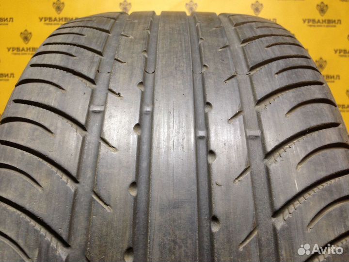 Kumho Ecsta SPT KU31 245/40 R19 98Y