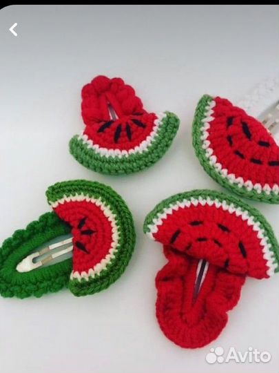 Резинки и заколки ручной работы