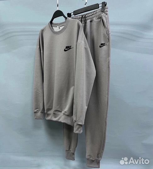 Спортивный костюм Nike мужской