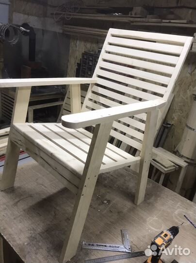 Садовое кресло