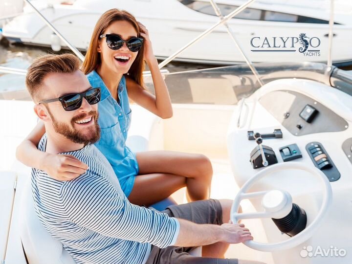 Аренда катеров Сочи - Прокат катера премиум класса