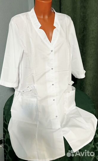 Белый медицинский халат60