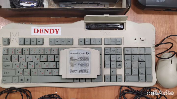 Игровая приставка