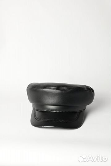 Кепка женская кожаная