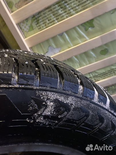 Nokian Tyres Hakka Black SUV 235/65 R17 100V