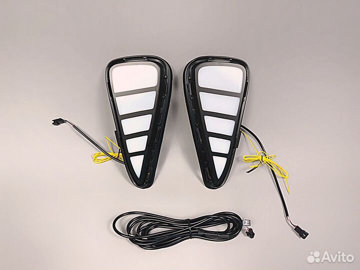 Ходовые огни Toyota Camry 55 14-17г 3 Режима