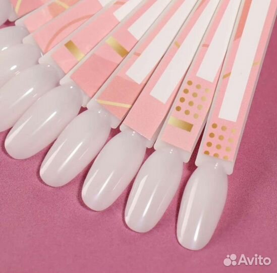 Палитра для выкраски лаков на кольце