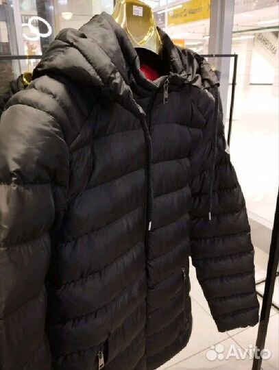 Пуховик Moncler