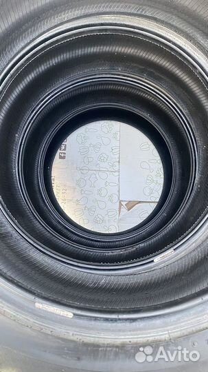 Bridgestone Blizzak VRX 245/45 R19 98S