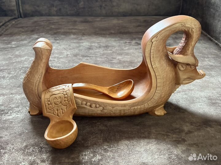 Ладья сувенирная из дерева