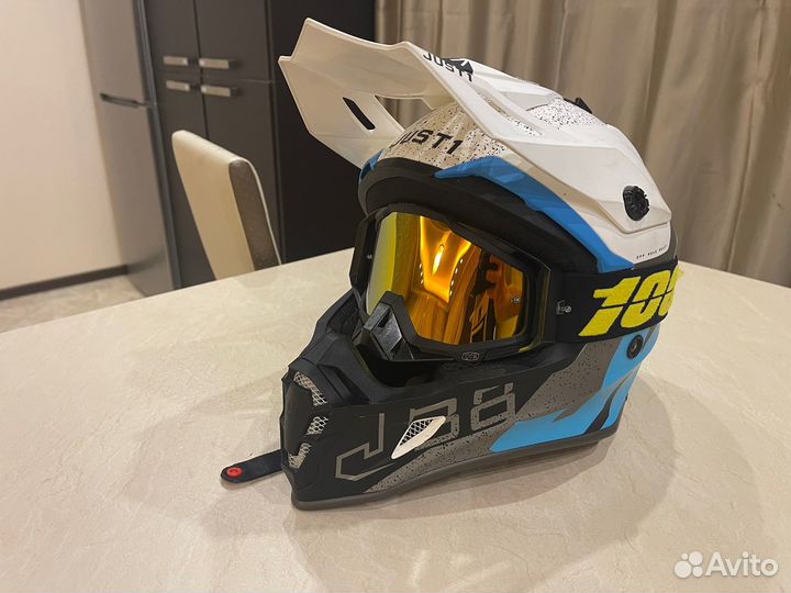 Продам мото экипировку