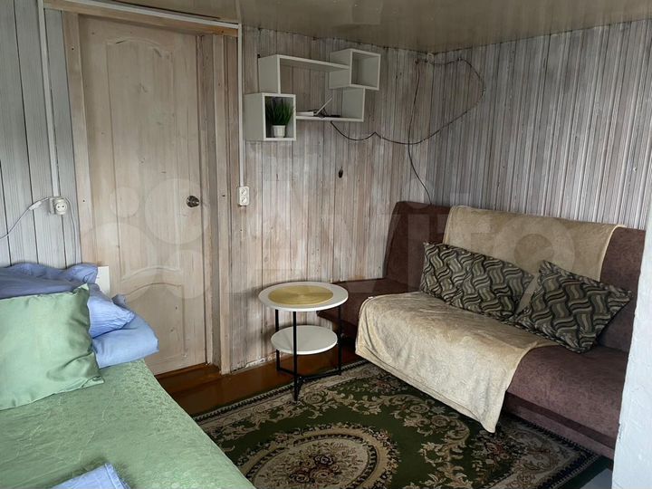 Дом 20 м² на участке 12 сот.