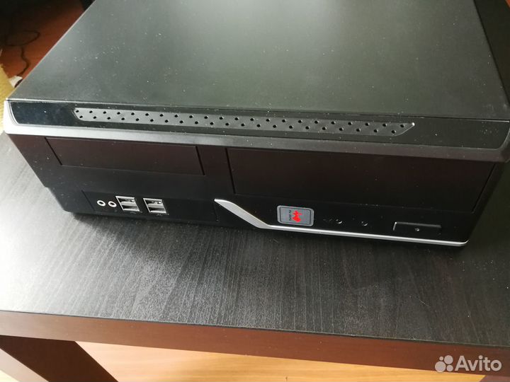 Компьютерный корпус IN WIN BL647