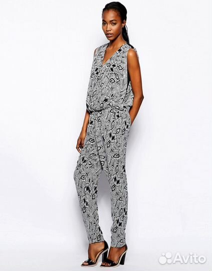 Комбинезон Vila