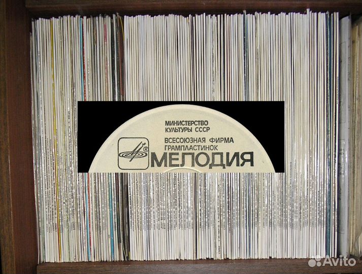 Vinyl Рус Высоцкий В. 18LP Мелодия (СССР)