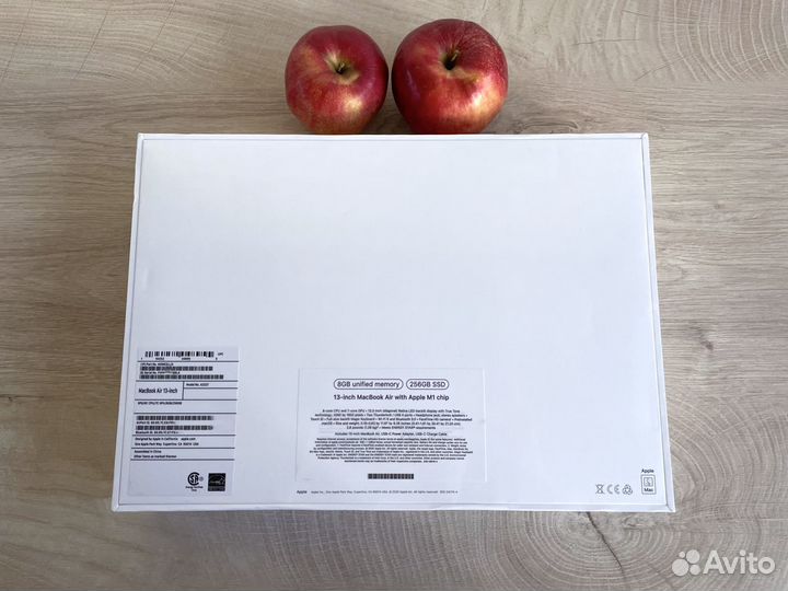 Новый MacBook Air 13 2020 M1 8Gb SSD 256Gb SG