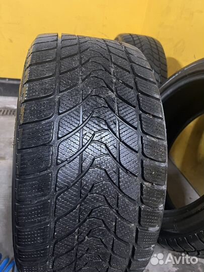 Delinte Winter WD1 245/45 R19 и 275/40 R19