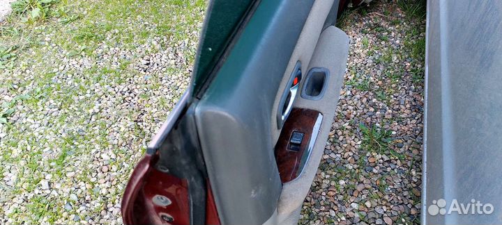 Двери на toyota чайзер