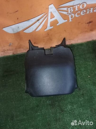 Кожух рулевой колонки Mitsubishi Lancer 1.3