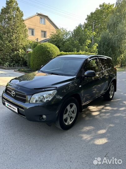 Toyota RAV4 2.0 AT, 2008, 220 000 км