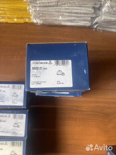 Сайлентблок рычага BMW 5(E60) пер. 36532 01 LEM