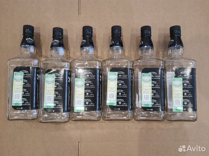 Бутылки Jack Daniels 1л 6шт в подарочных коробках