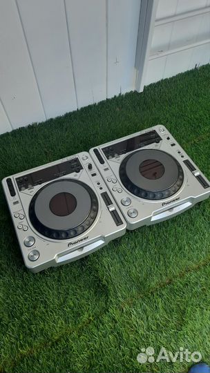 Pioneer CDJ-800MK2 Цифровой CD плеер