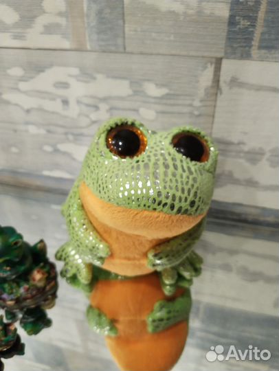 Коллекция лягушек