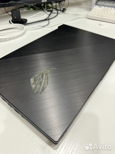 Asus ROG Strix gl704gw