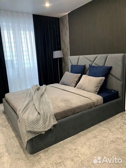 Кровать двуспальная