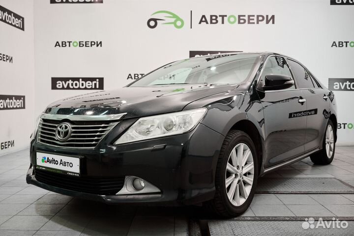 Toyota Camry 2.5 AT, 2012, 240 000 км