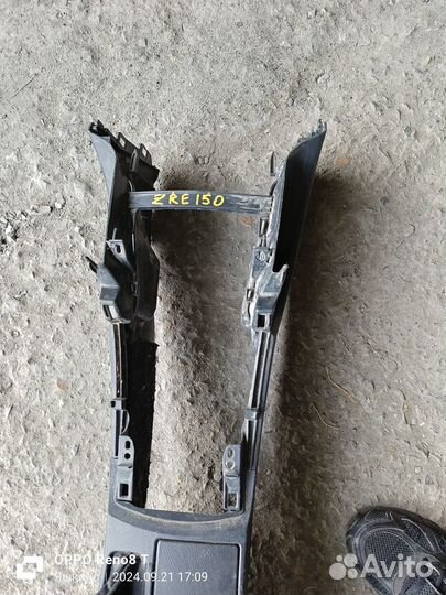 Центральная панель на тойота королла 150