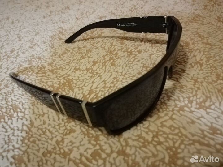 Очки от солнца