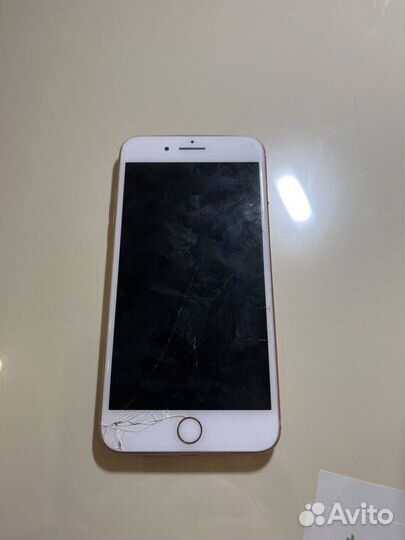 iPhone 8 Plus, 256 ГБ