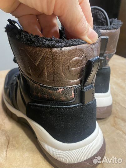 Ботинки женские зимние