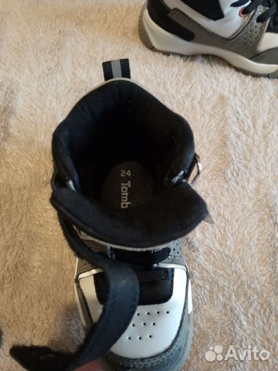 Кроссовки, полуботинки, ботинки