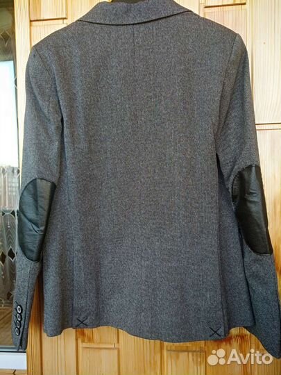 Школьный пиджак, брюки новые Gulliver, р.158