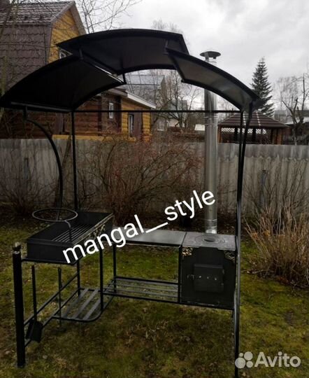 Мангал с крышей