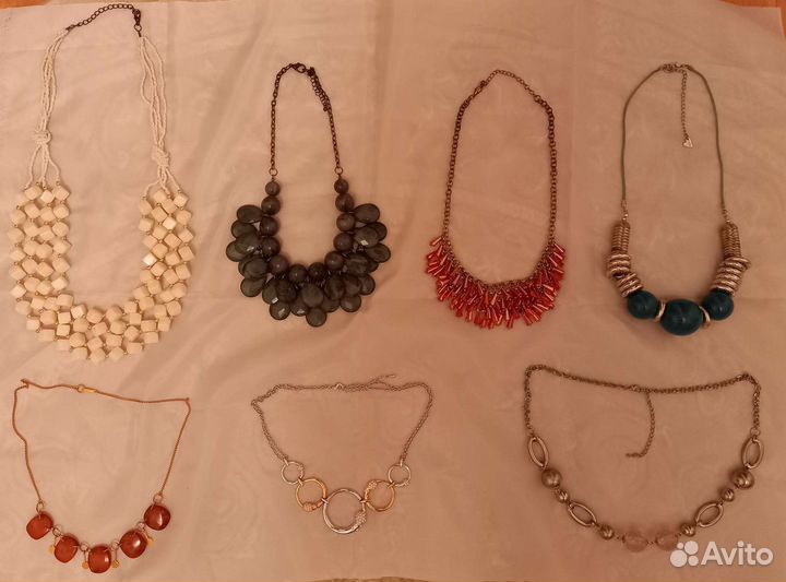Винтажная бижутерия, колье, бусы, ожерелья