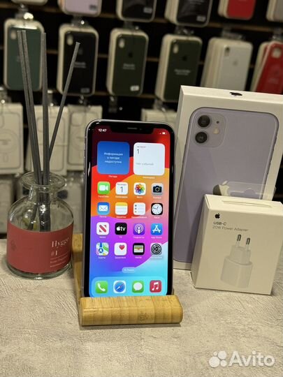 iPhone 11, 64 ГБ