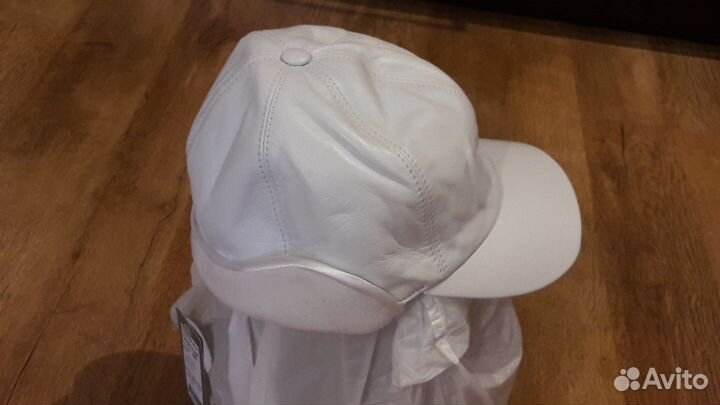 Шапка новая