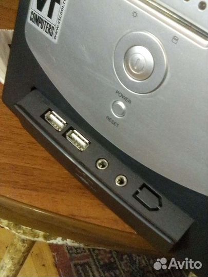 Игровой компьютер,приставка 