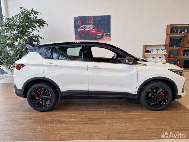Geely Coolray 1.5 AMT, 2024