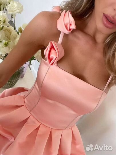 Топ-бьюстье